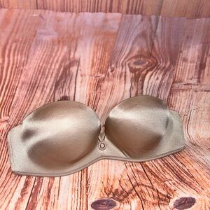 Victoria’s Secret Strapless Padded Push Up Bra Beige Nude 34B